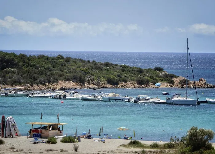 Porto Coda Cavallo - Salina Bamba アパート サン・テオドーロ